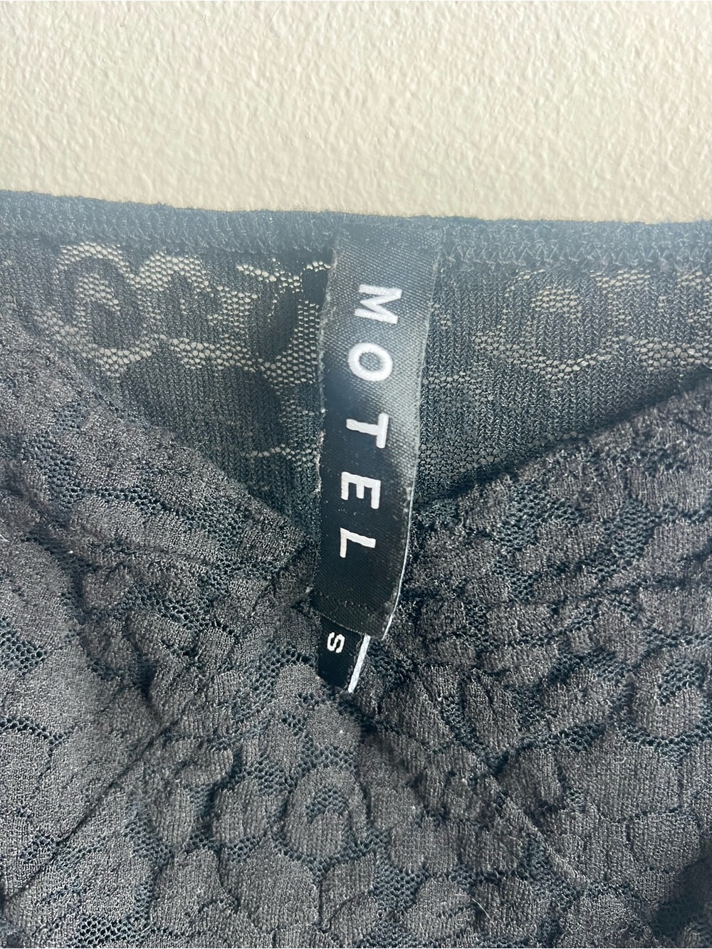 Lace Motel Rocks Tank - Picture 2 of 3